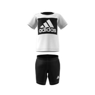 CONJUNTO DE CAMISETA Y PANTALóN CORTO ESSENTI