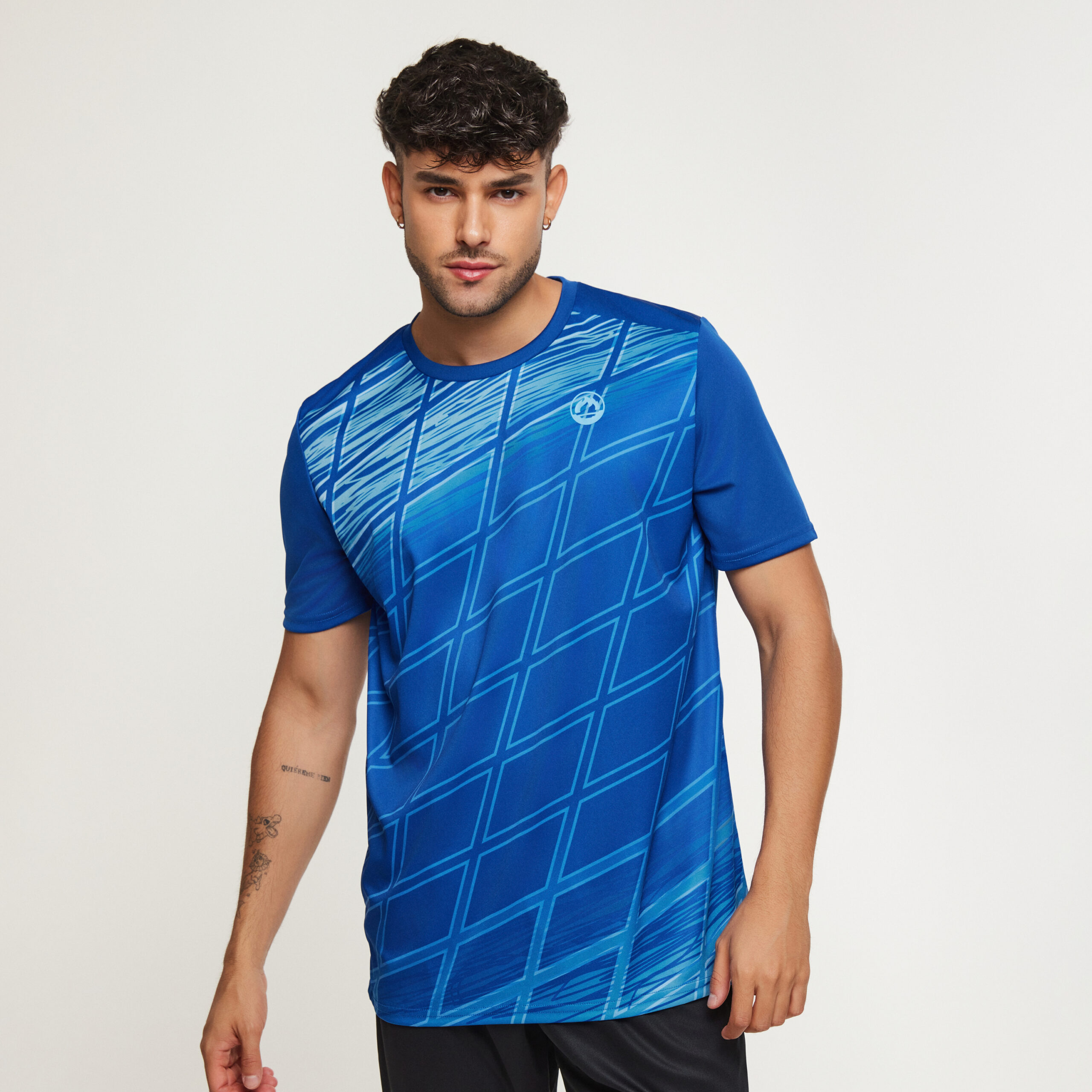 CAMISETA DE HOMBRE ADVENTURE AZUL